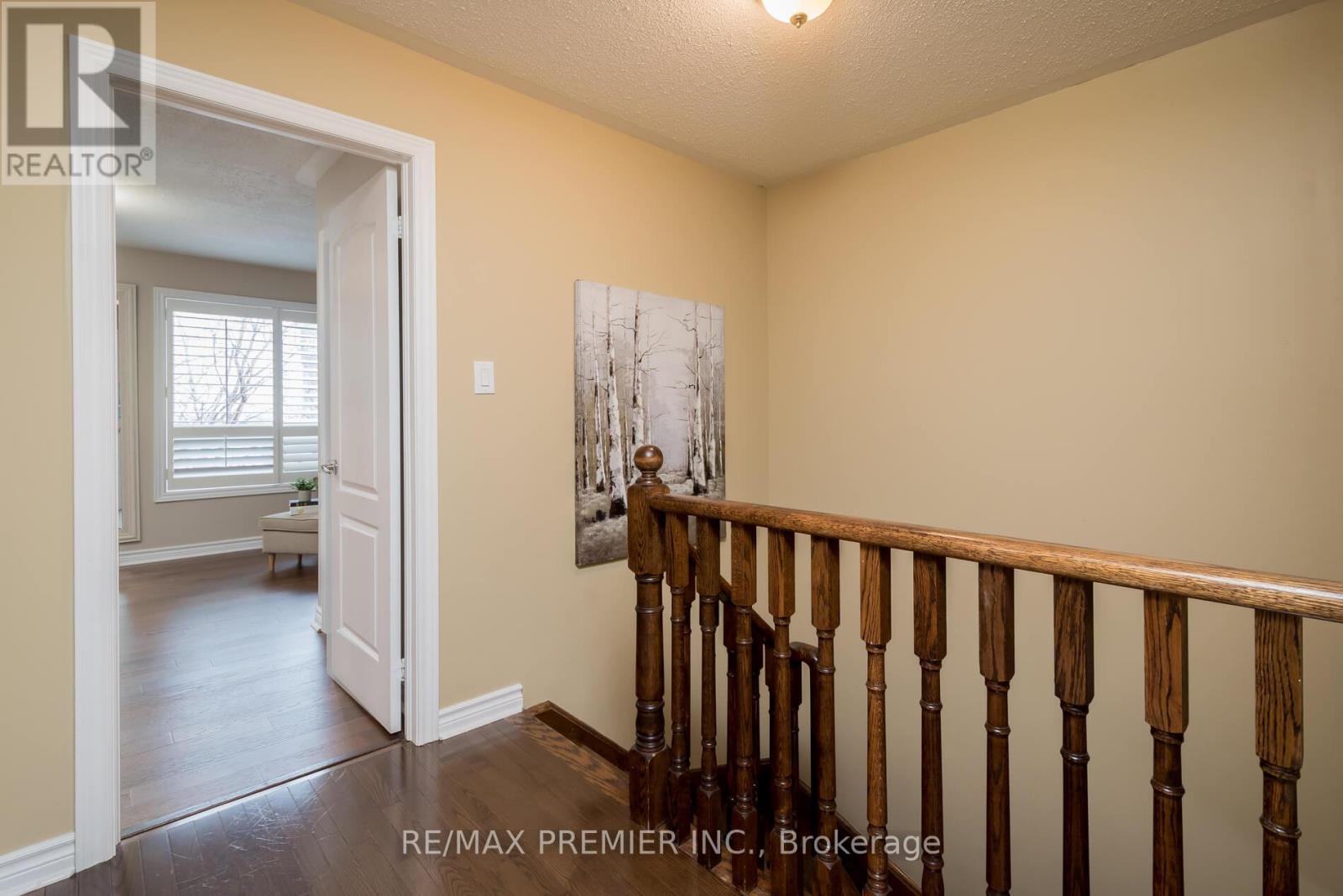 39 Market Garden Mews, Toronto, Ontario  M8Z 0A6 - Photo 28 - W12857276