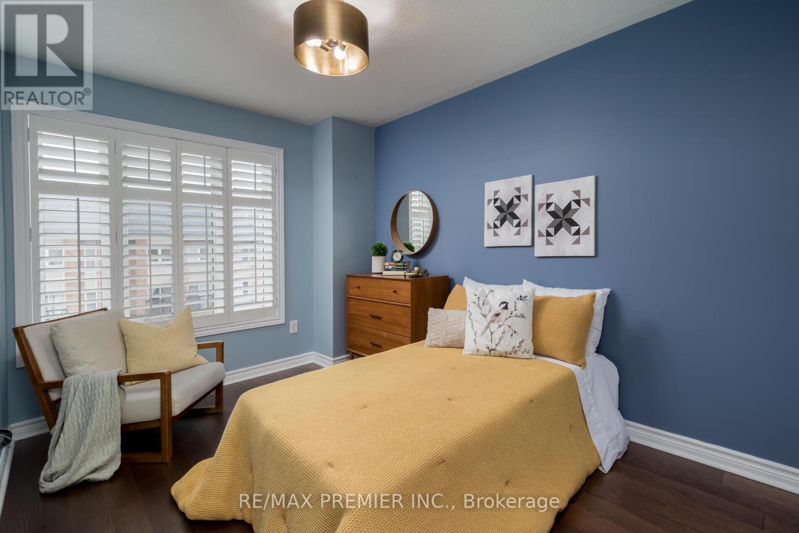 39 Market Garden Mews, Toronto, Ontario  M8Z 0A6 - Photo 35 - W12857276