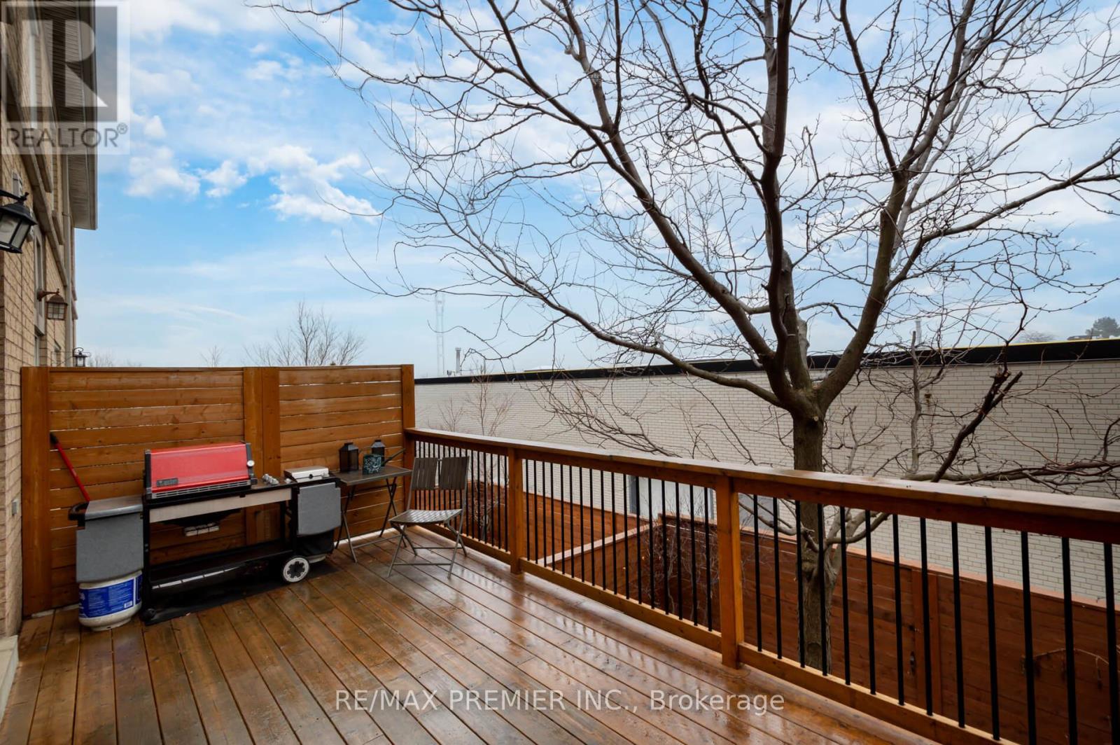 39 Market Garden Mews, Toronto, Ontario  M8Z 0A6 - Photo 42 - W12857276