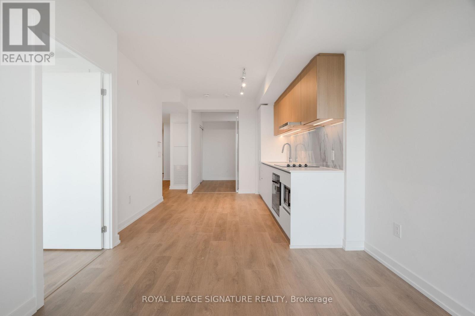 801 - 1100 SHEPPARD AVENUE W, Toronto, Ontario