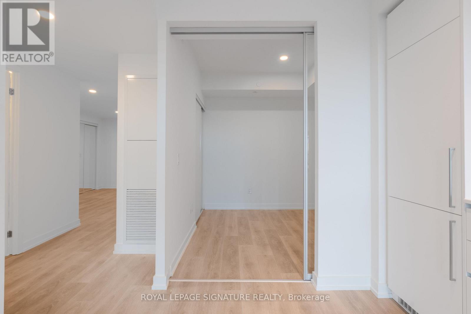 801 - 1100 Sheppard Avenue W, Toronto, Ontario  M3K 0E4 - Photo 11 - W12857290