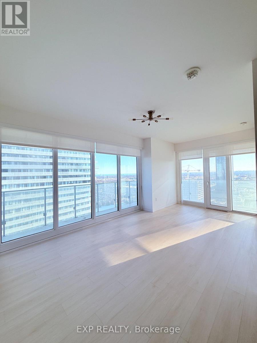 Unit2004 - 3900 Confederation Parkway, Mississauga, Ontario  L5B 0M3 - Photo 3 - W12857302