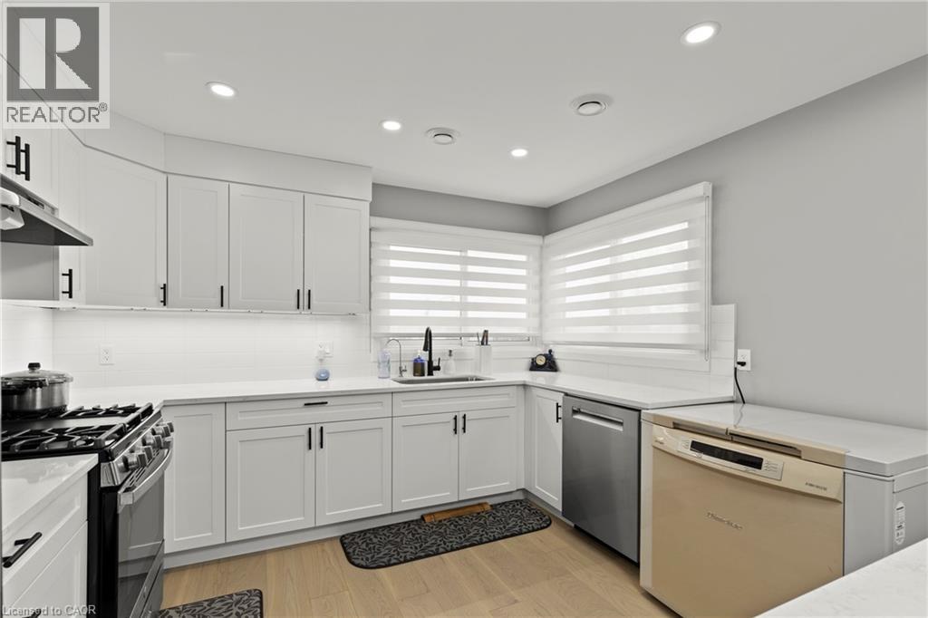 1530 Niagara Stone Road, Niagara-On-The-Lake, Ontario  L0S 1J0 - Photo 8 - 40810093