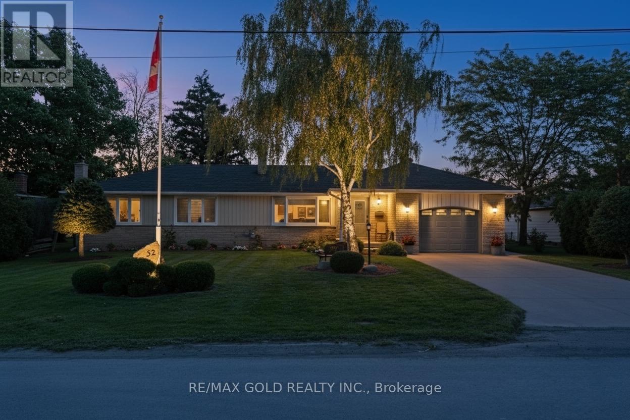 32 ORIOLE AVENUE, Hamilton, Ontario