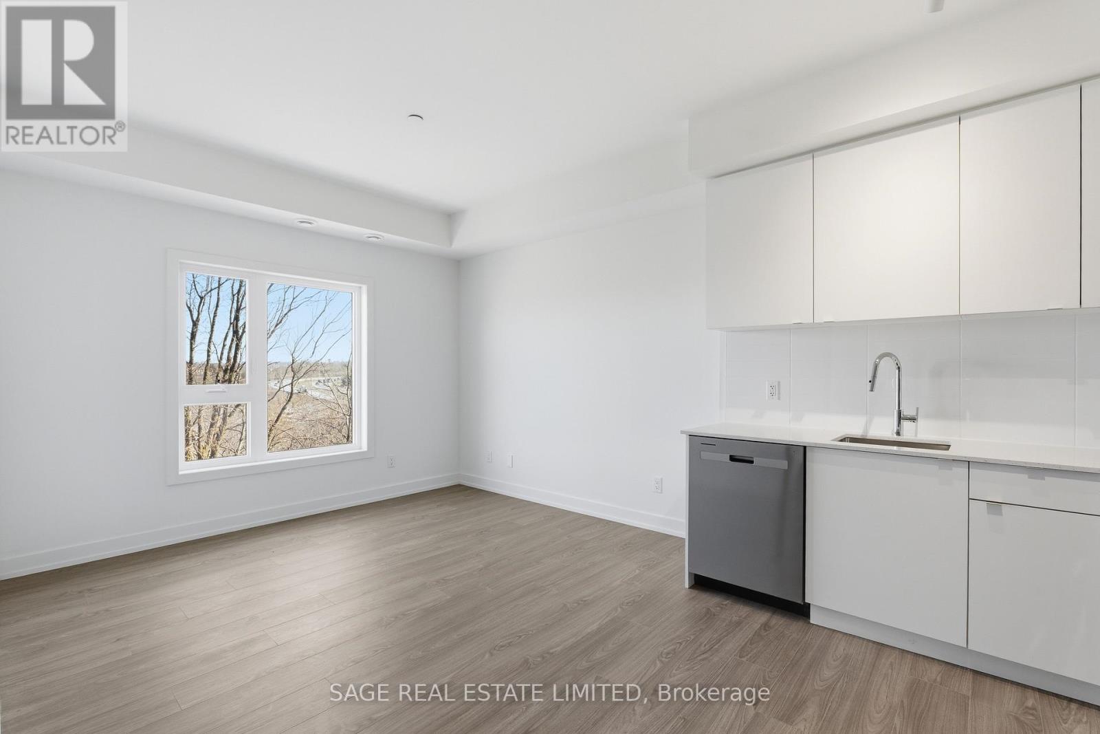 312c - 16 Melbourne Avenue, St. Catharines, Ontario  L2P 0G5 - Photo 5 - X12857316