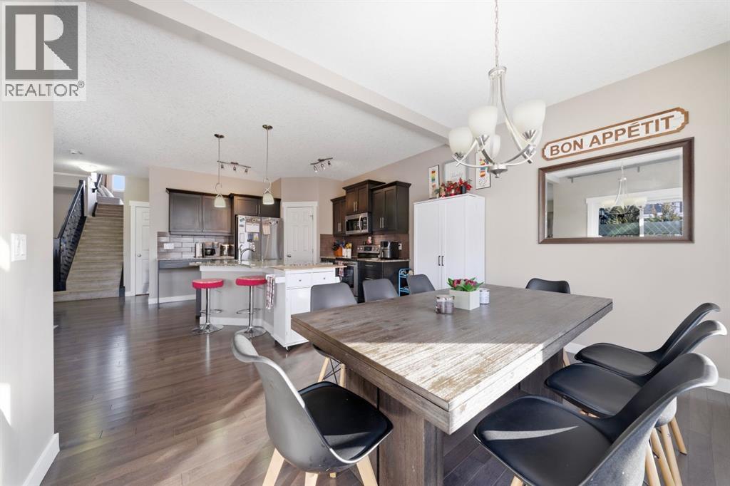 639 Copperpond Circle Se, Calgary, Alberta  T2Z 4M2 - Photo 13 - A2287743