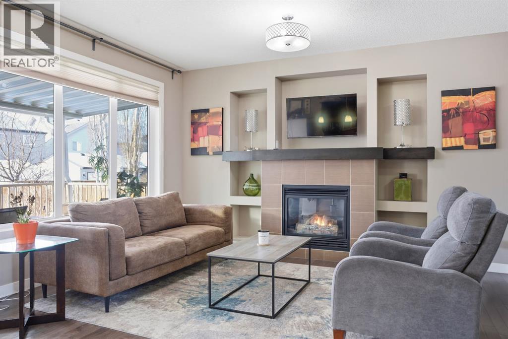 639 Copperpond Circle Se, Calgary, Alberta  T2Z 4M2 - Photo 8 - A2287743