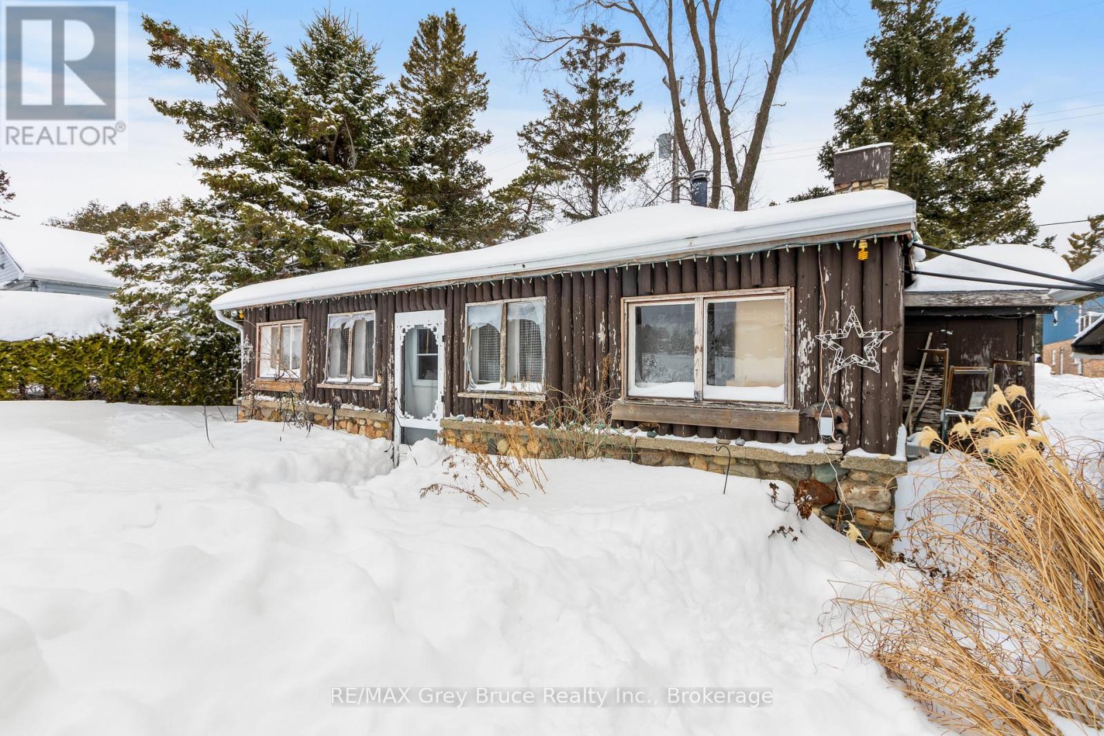 11 Mcneil Street, Northern Bruce Peninsula, Ontario  N0H 1W0 - Photo 7 - X12857342