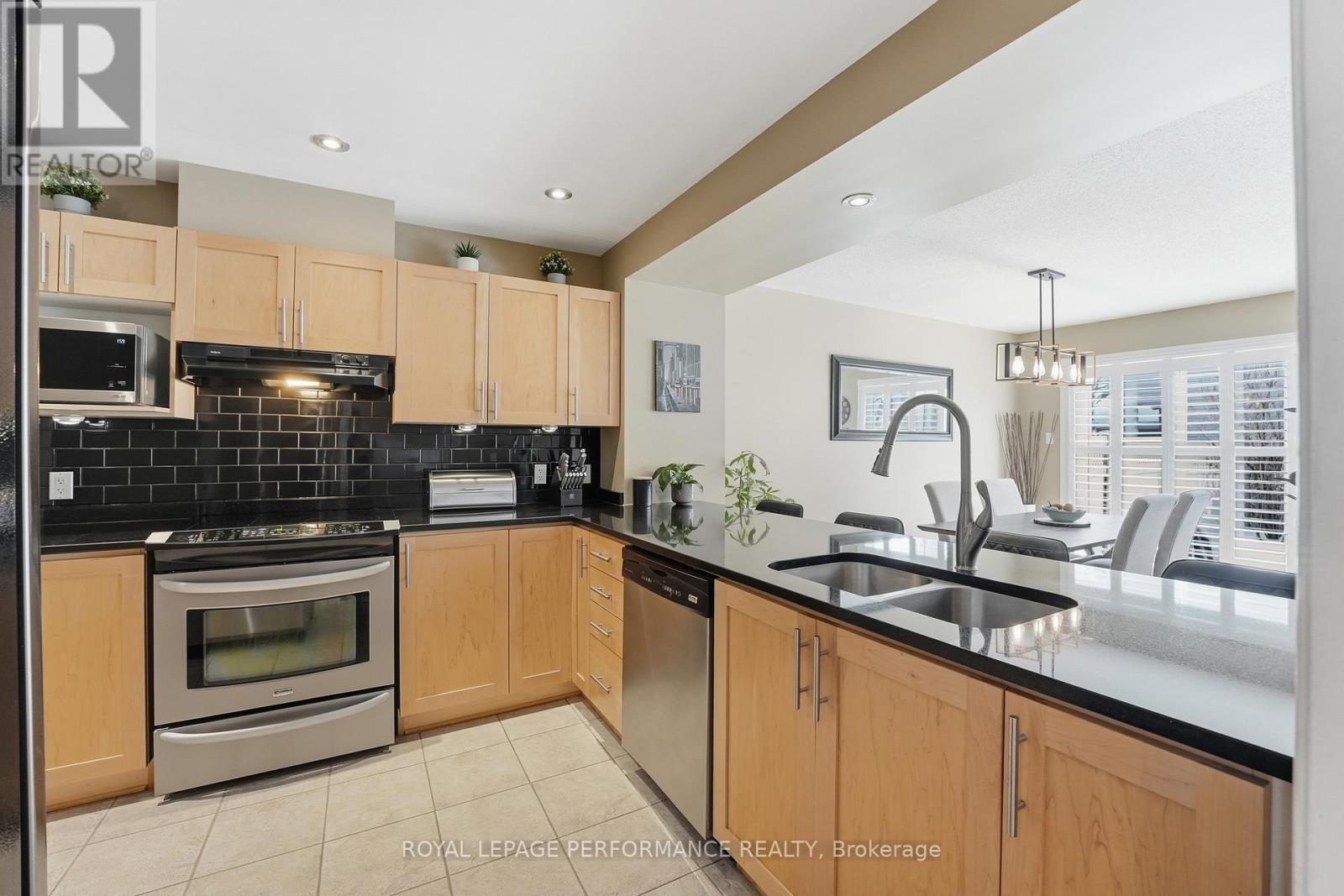 808 Scala Avenue, Ottawa, Ontario  K4A 4X2 - Photo 12 - X12857328