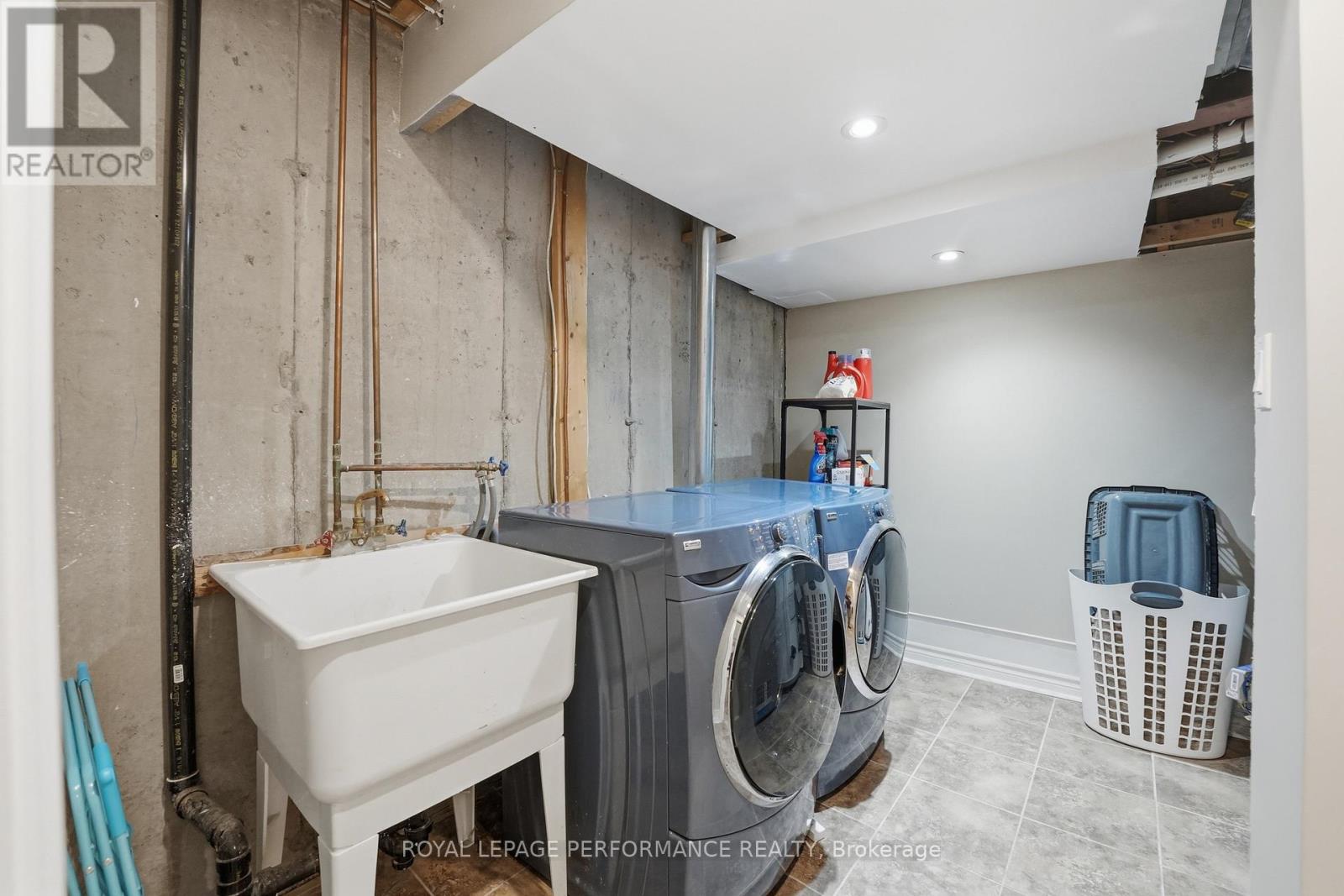 808 Scala Avenue, Ottawa, Ontario  K4A 4X2 - Photo 31 - X12857328