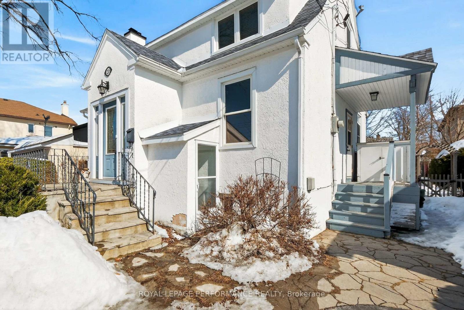 235 Cowley Avenue, Ottawa, Ontario  K1Y 0H2 - Photo 2 - X12857350