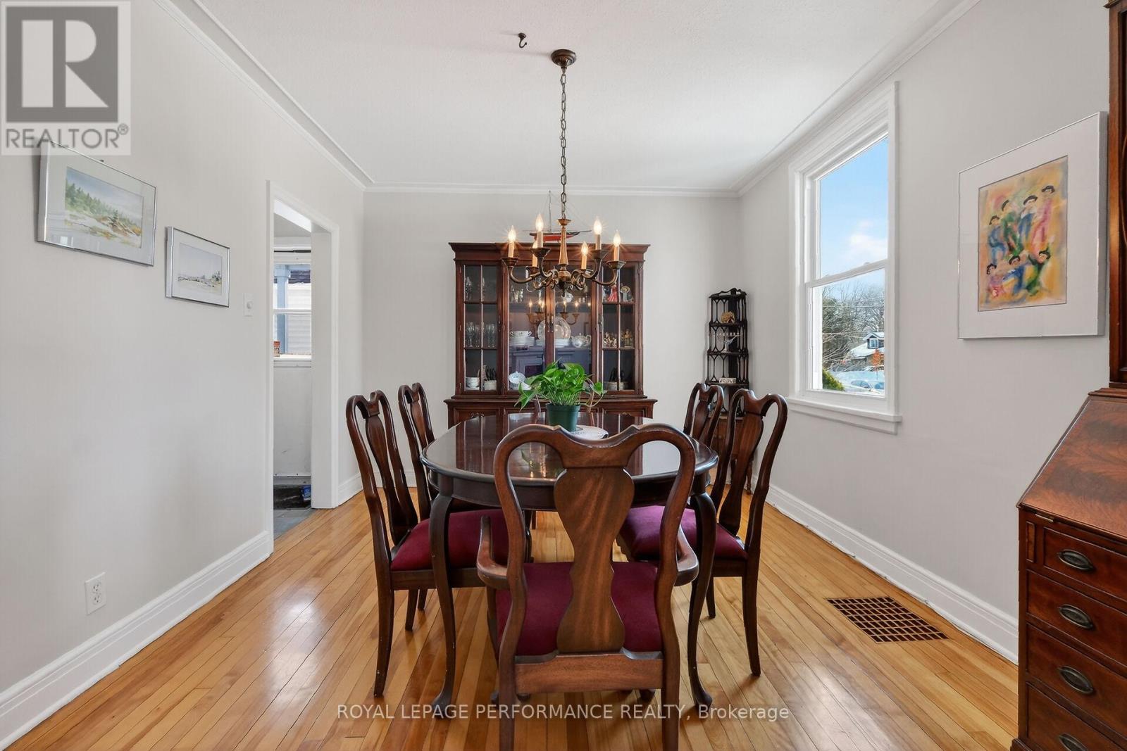 235 Cowley Avenue, Ottawa, Ontario  K1Y 0H2 - Photo 5 - X12857350