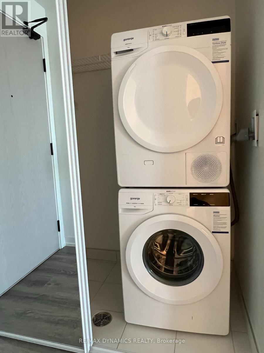 5211 - 8 Interchange Way, Vaughan, Ontario  L4K 0R2 - Photo 10 - N12857354