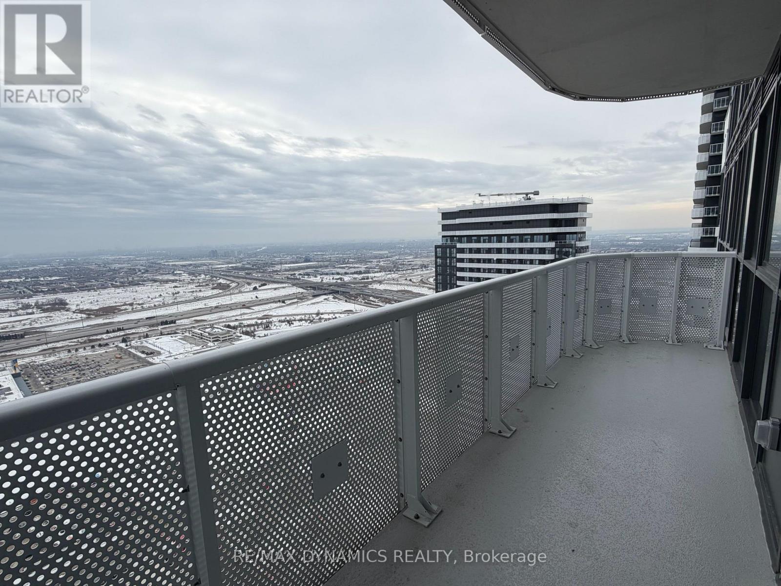 5211 - 8 Interchange Way, Vaughan, Ontario  L4K 0R2 - Photo 13 - N12857354