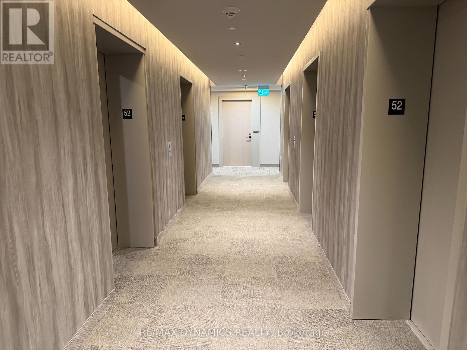 5211 - 8 Interchange Way, Vaughan, Ontario  L4K 0R2 - Photo 2 - N12857354