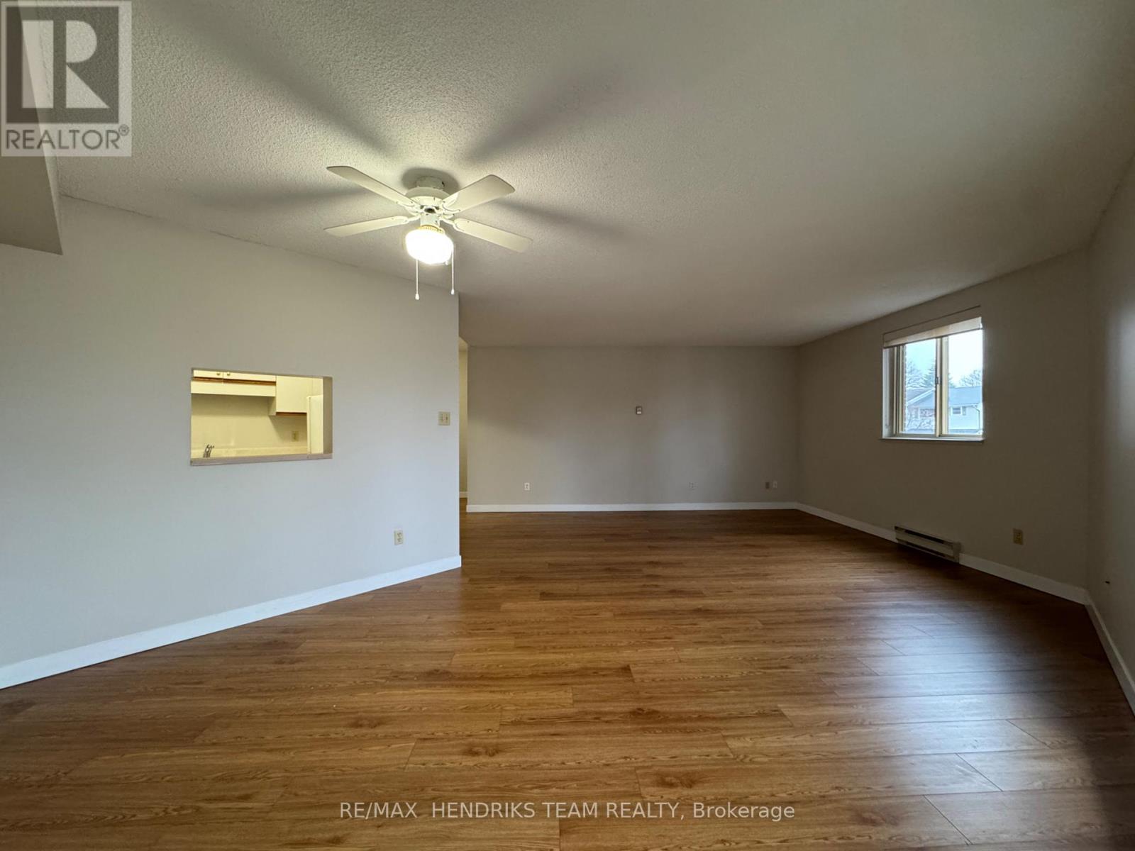 210 - 56 Windward Street, St. Catharines, Ontario  L2M 7W6 - Photo 6 - X12857320