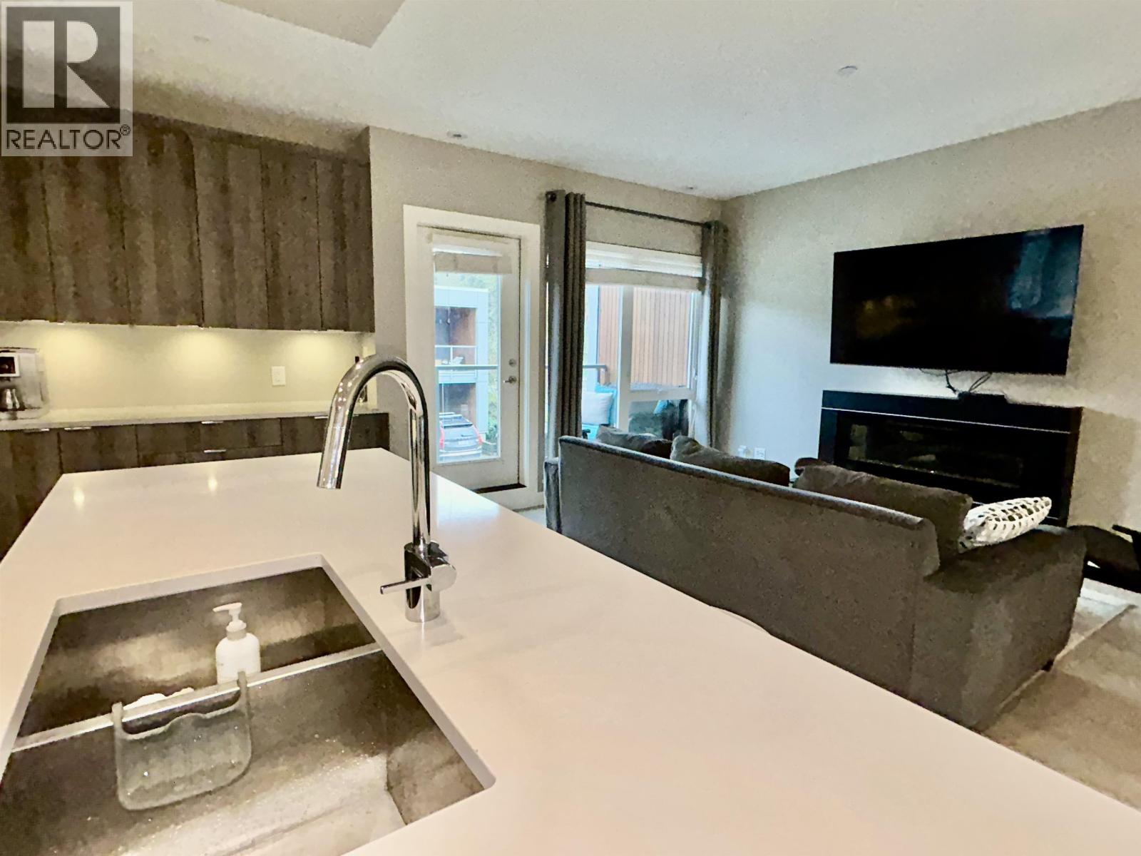 32 3595 Salal Drive, North Vancouver, British Columbia  V7G 0A7 - Photo 6 - R3095313