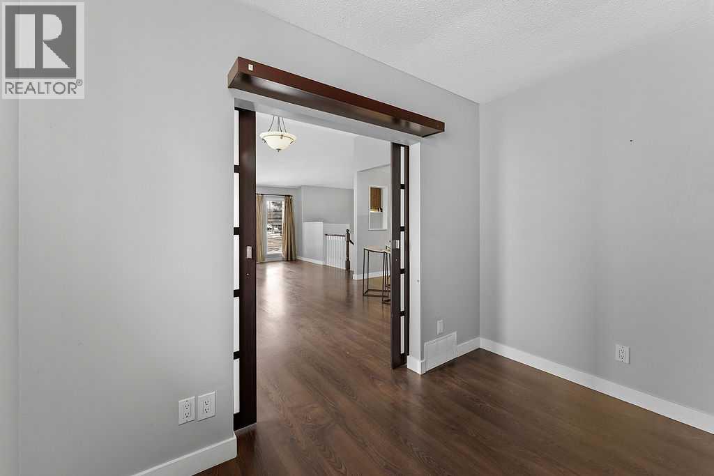 240 Riverbrook Way Se, Calgary, Alberta  T2C 3S8 - Photo 9 - A2291049