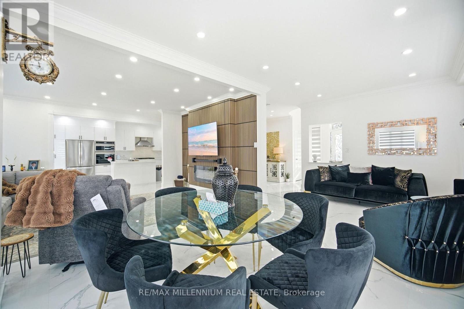 132 Blue Dasher Boulevard, Bradford West Gwillimbury, Ontario  L3Z 0E5 - Photo 13 - N12857326