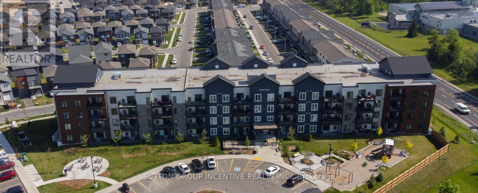 305 - 54 KODA STREET, Barrie, Ontario