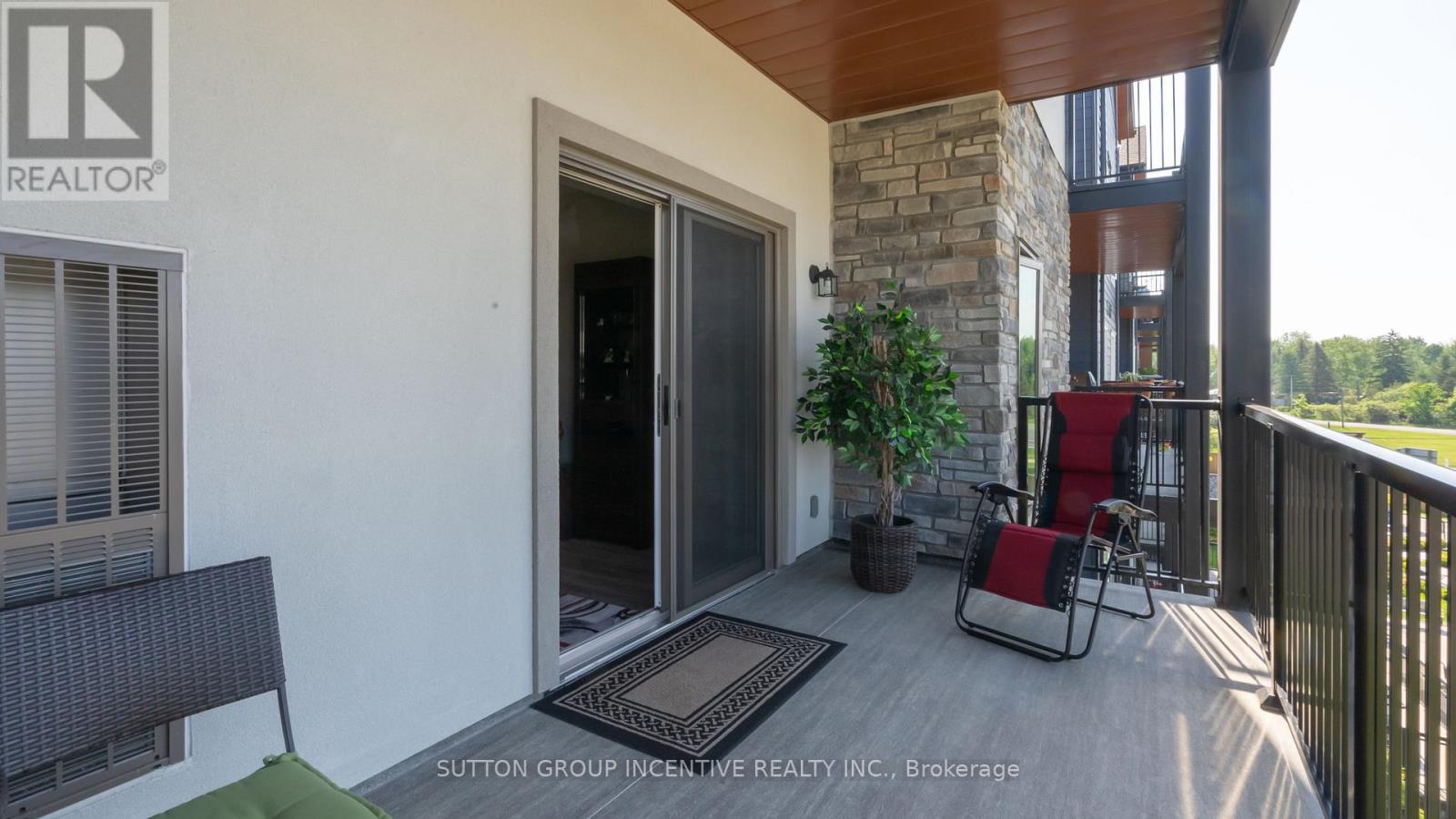 305 - 54 Koda Street, Barrie, Ontario  L9J 0J6 - Photo 15 - S12857344