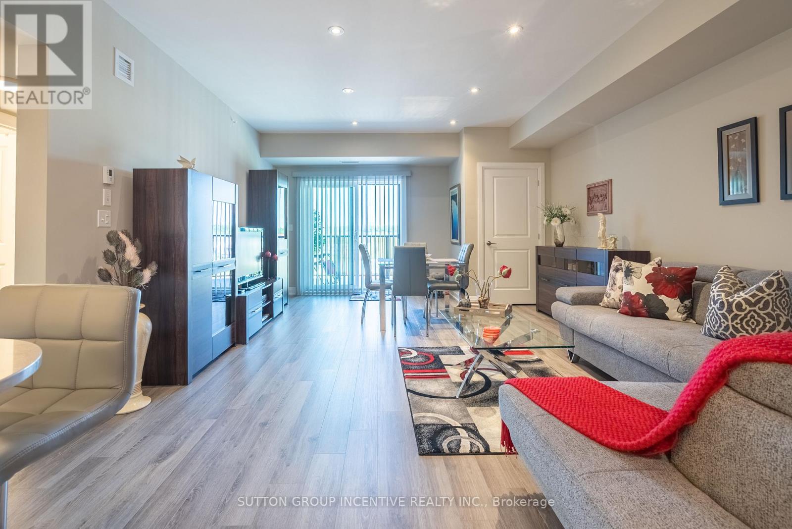 305 - 54 Koda Street, Barrie, Ontario  L9J 0J6 - Photo 6 - S12857344