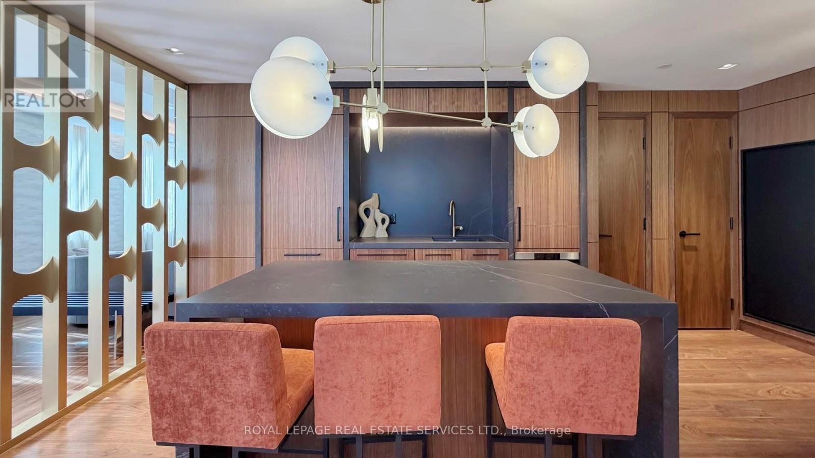 521 - 3240 William Coltson Avenue, Oakville, Ontario  L6H 8C8 - Photo 25 - W12857332