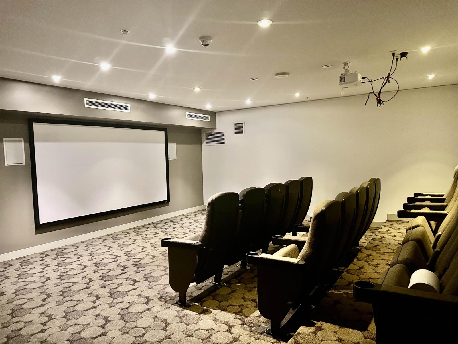 2805 9981 Whalley Boulevard, Surrey, British Columbia  V3T 0G6 - Photo 16 - R3097153