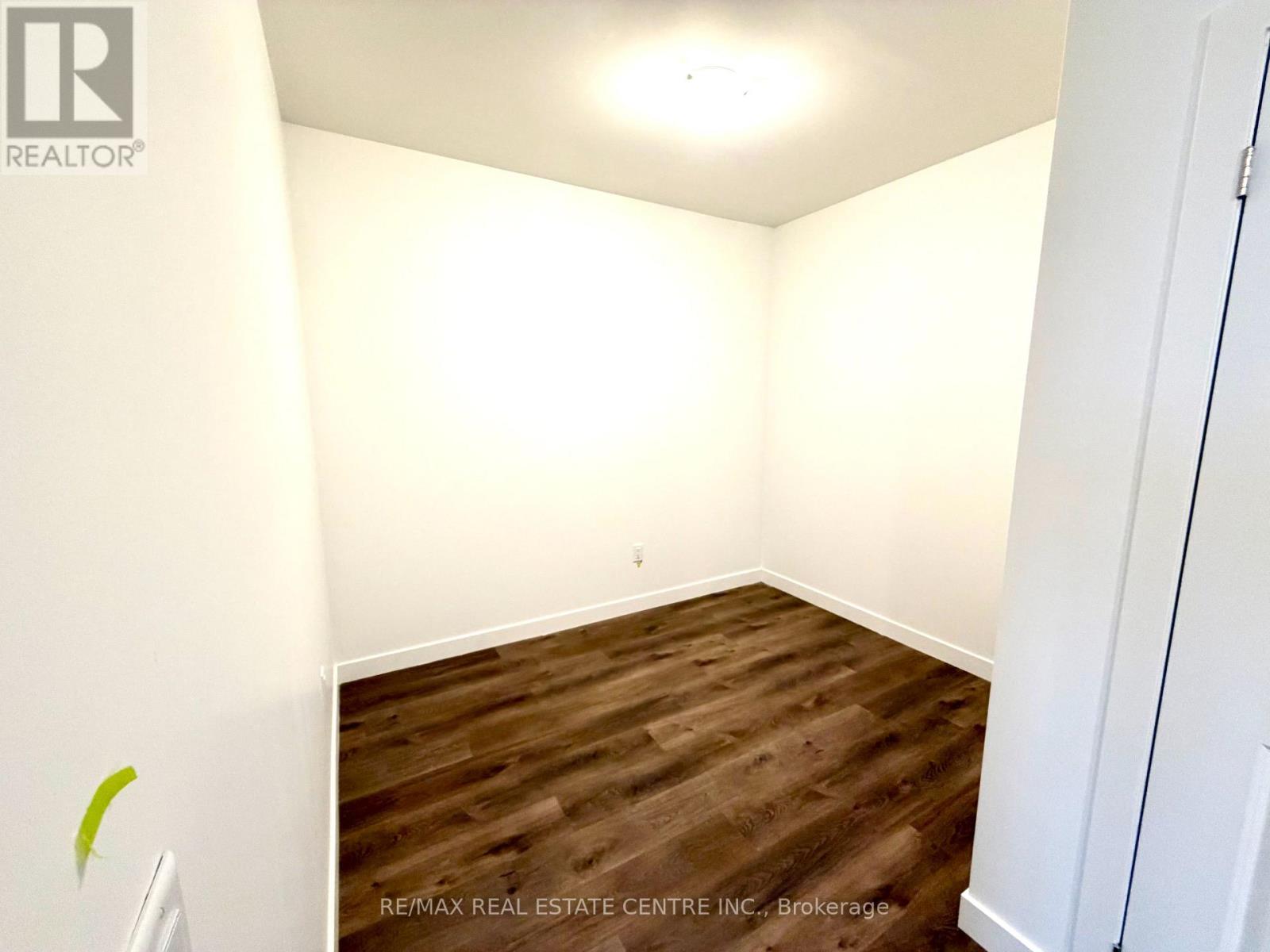 823 - 461 Green Road, Hamilton, Ontario  L8E 0L5 - Photo 4 - X12857324