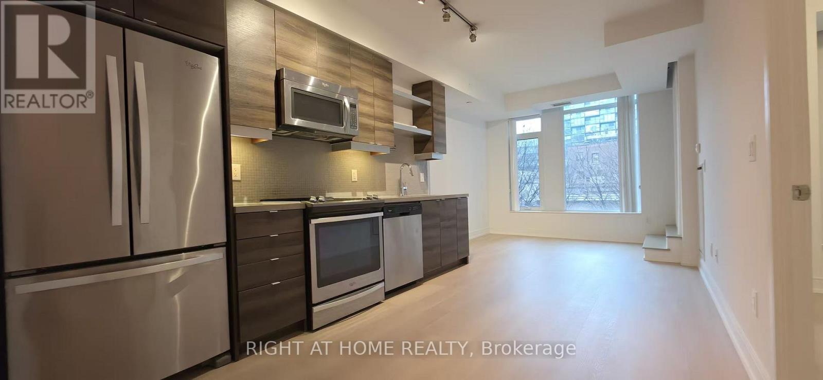 218 - 525 ADELAIDE STREET W, Toronto, Ontario