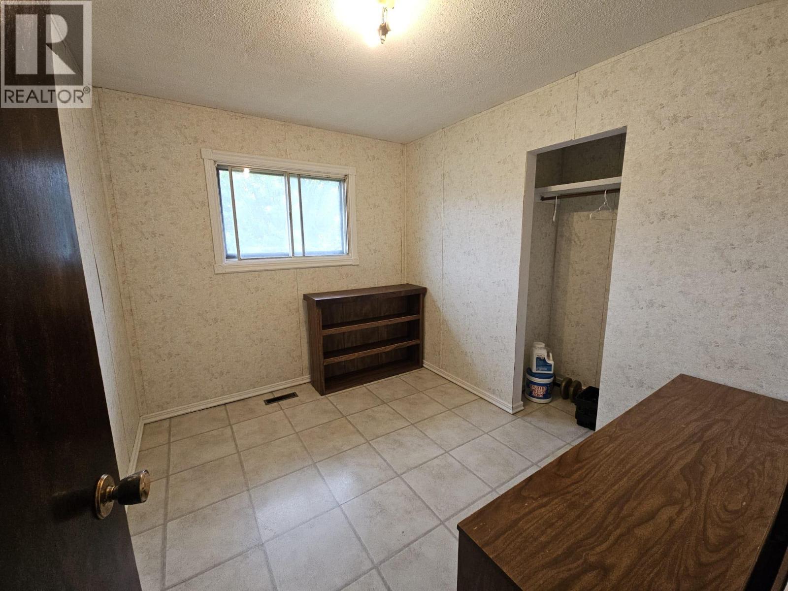 4756 Wabi Crescent, Chetwynd, British Columbia  V0C 1J0 - Photo 16 - 10355349