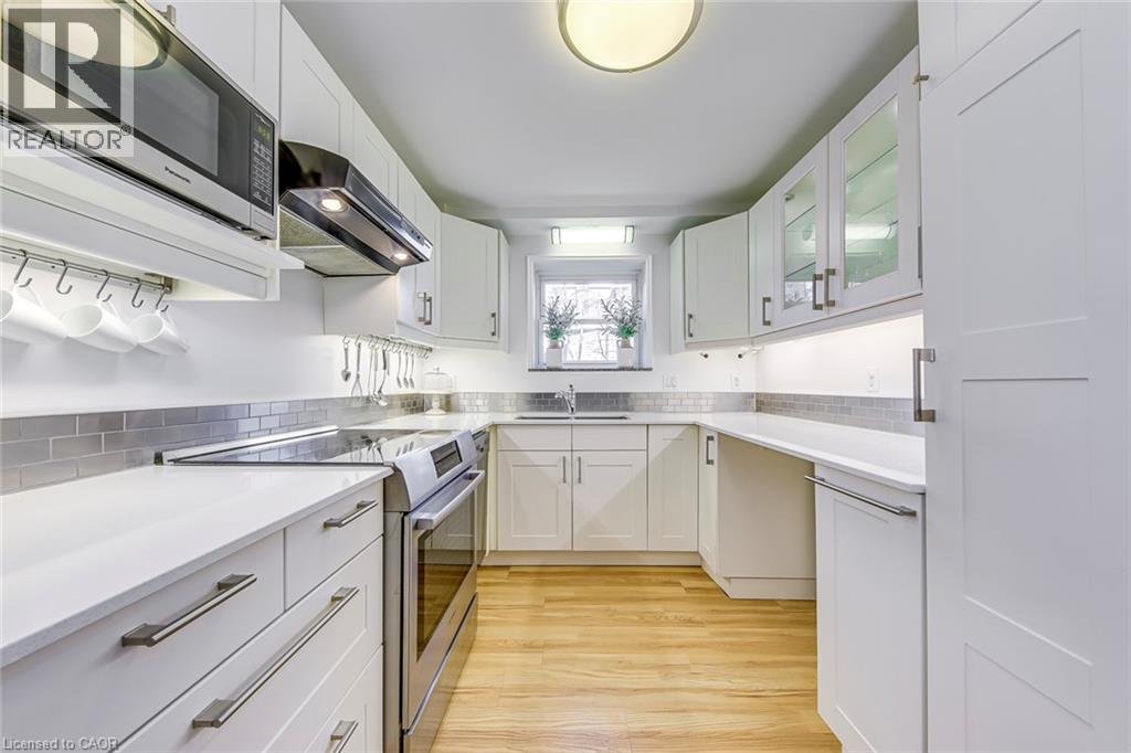 288 Reynolds Street Unit# 1, Oakville, Ontario  L6J 3L4 - Photo 8 - 40810413