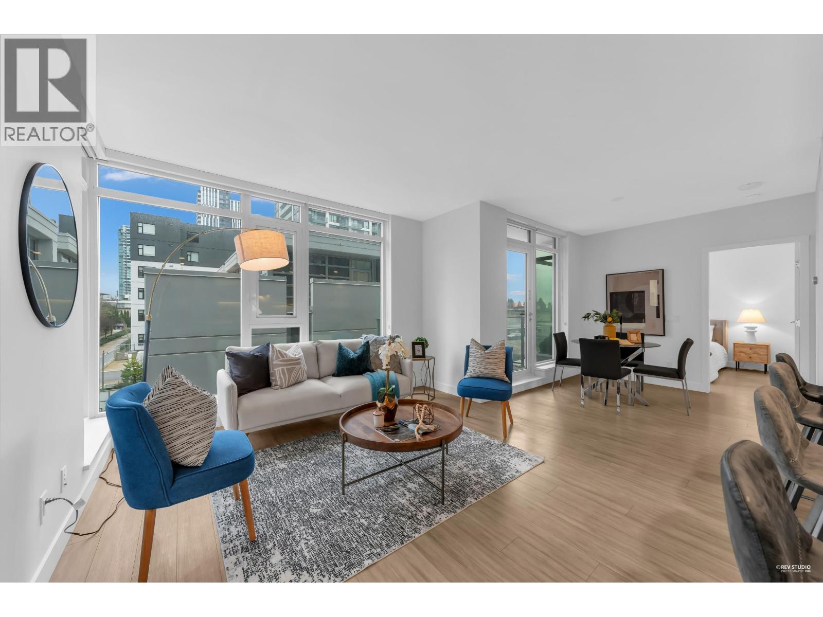 308 6398 Silver Avenue, Burnaby, British Columbia  V5H 0K7 - Photo 2 - R3097169