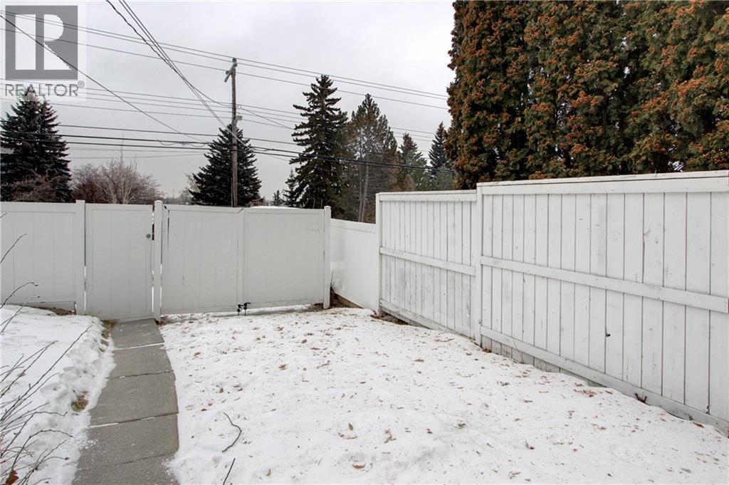 10212 7 Street Sw, Calgary, Alberta  T2W 0G3 - Photo 33 - A2275916