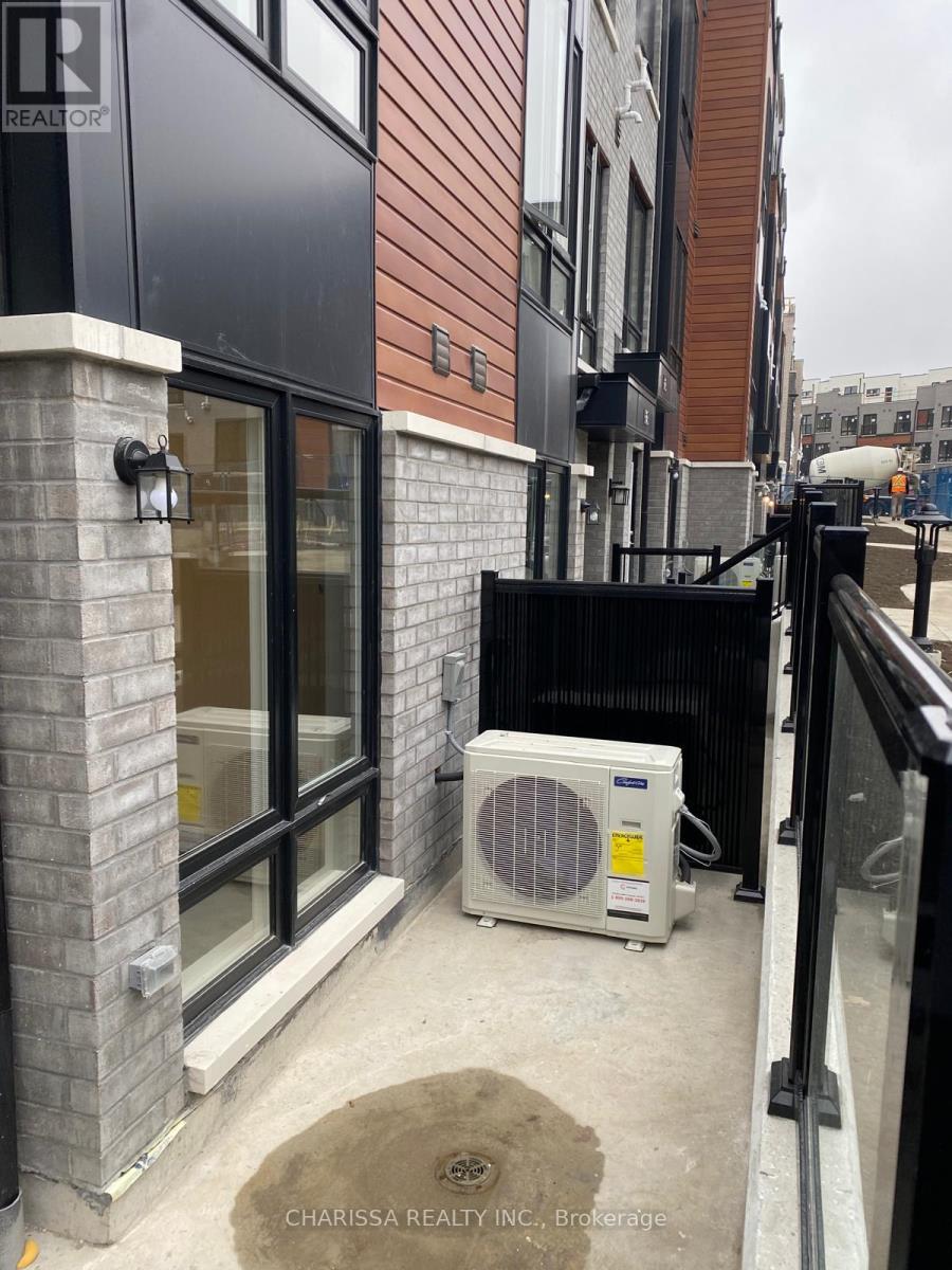 9 - 30 Liben Way, Toronto, Ontario  M1J 3Z4 - Photo 5 - E12857382