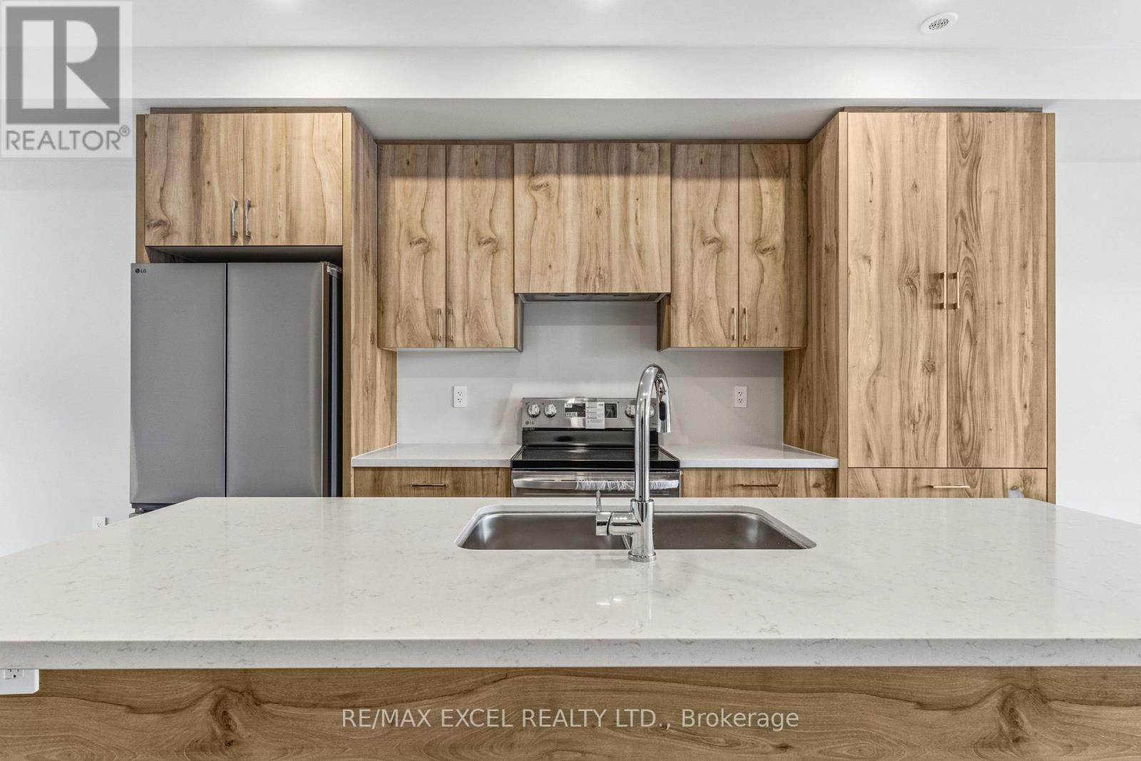 7 Peace Lane, Richmond Hill, Ontario  L4B 0J4 - Photo 14 - N12857378