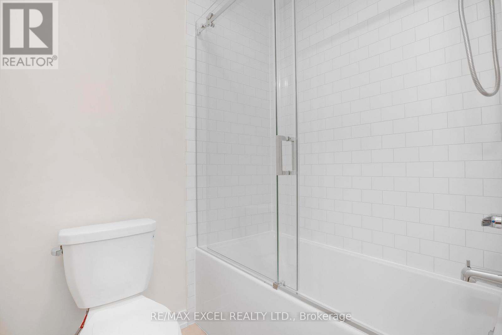 7 Peace Lane, Richmond Hill, Ontario  L4B 0J4 - Photo 28 - N12857378