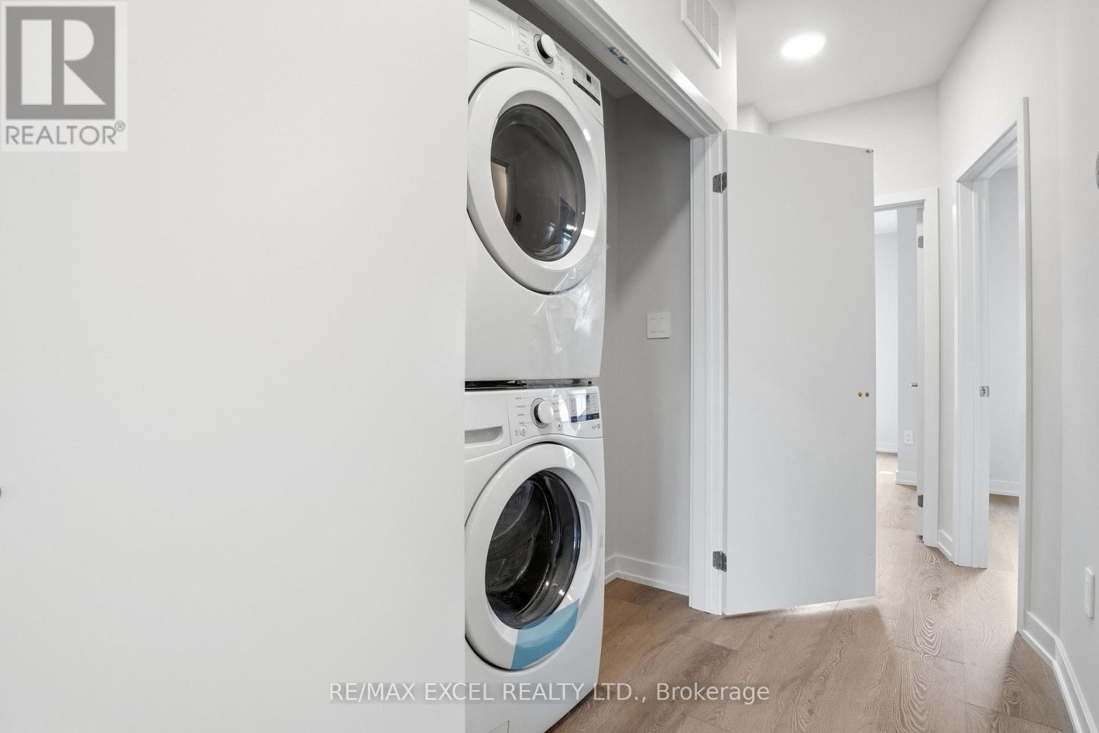 7 Peace Lane, Richmond Hill, Ontario  L4B 0J4 - Photo 33 - N12857378