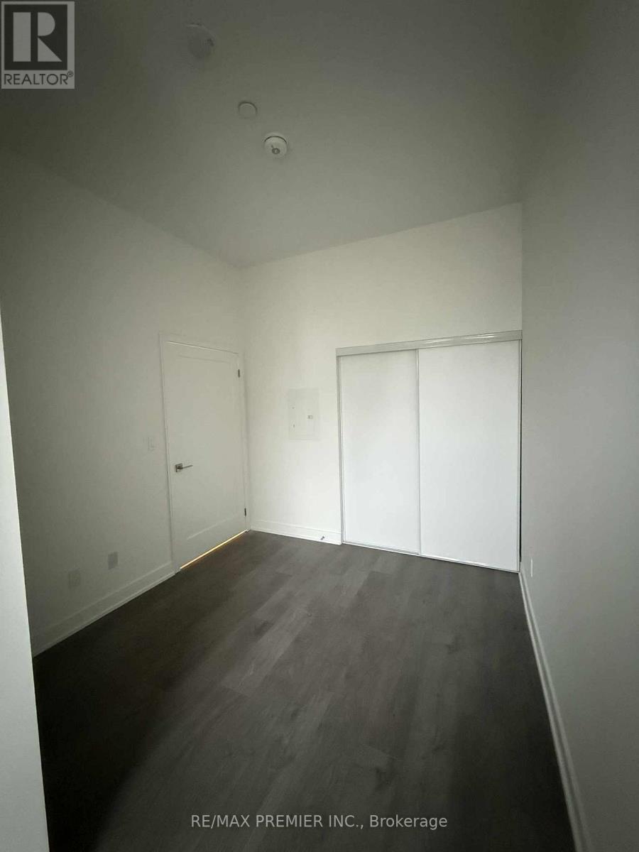 B101 - 715 Davis Drive, Newmarket, Ontario  L3Y 0J2 - Photo 9 - N12857380