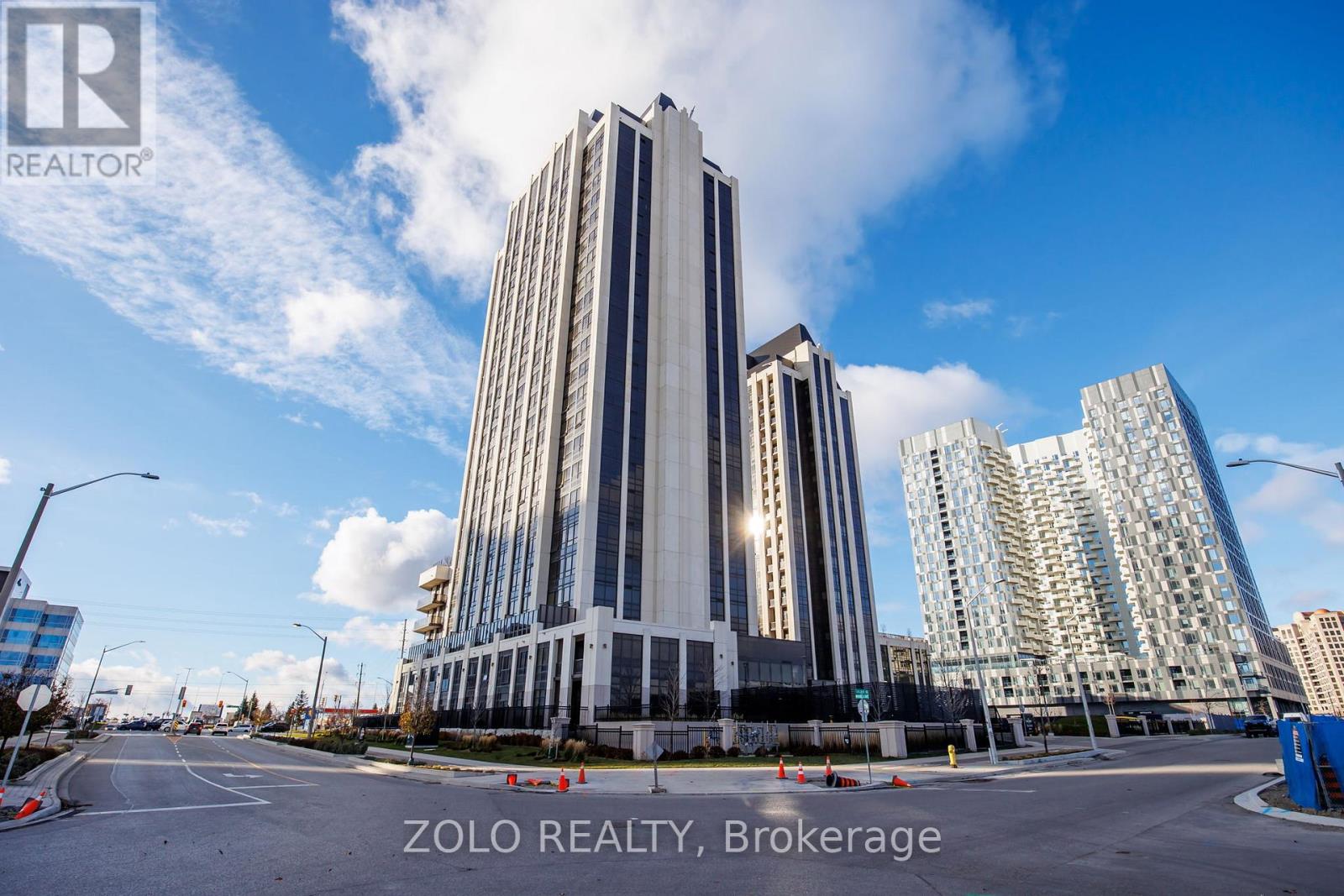 1204 - 9075 Jane Street, Vaughan, Ontario  L4K 0L7 - Photo 3 - N12857390