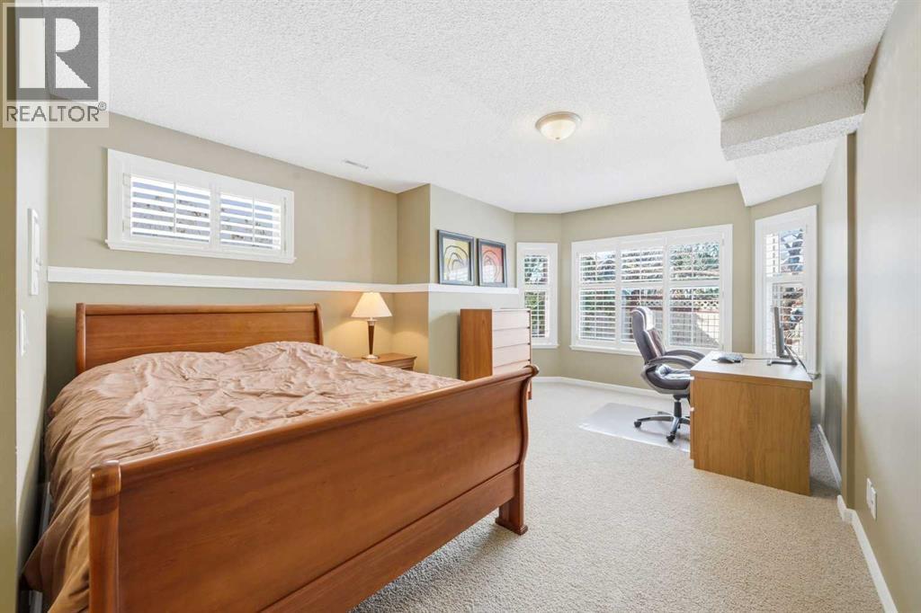 168 Christie Park View Sw, Calgary, Alberta  T3H 2Z3 - Photo 37 - A2286392