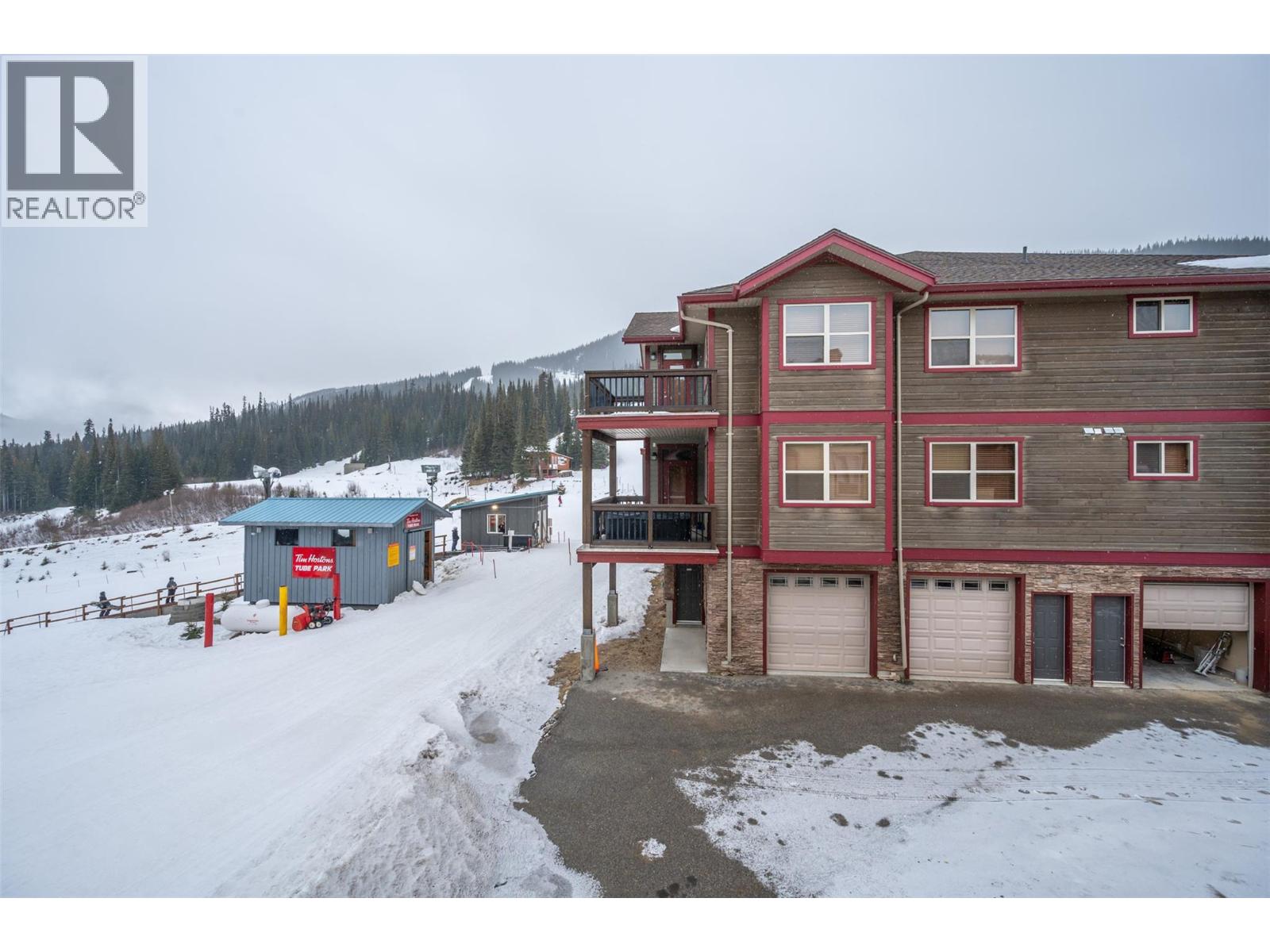 360 Strayhorse Road Unit# 31, Apex Mountain, British Columbia  V2A 0E2 - Photo 36 - 10374502