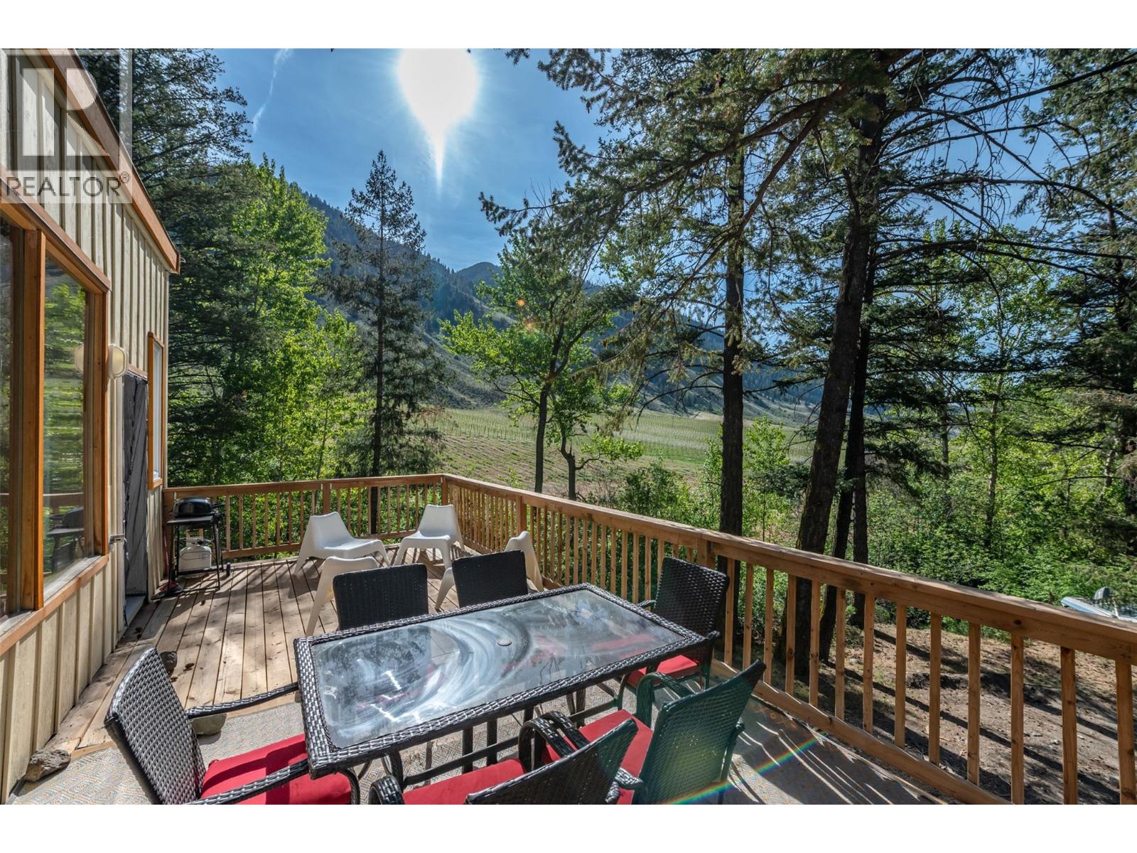 2636 11th Street, Olalla, British Columbia  V0X 1N6 - Photo 13 - 10377565