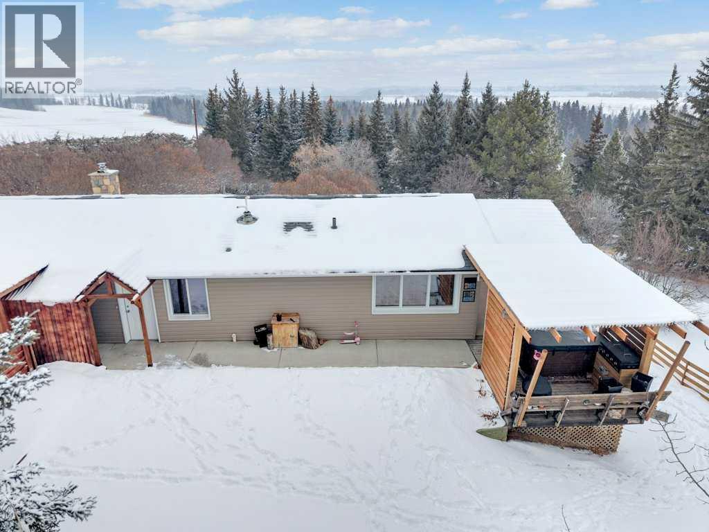 422041 Range Road 25, Rural Ponoka County, Alberta  T0C 0M0 - Photo 3 - A2291195