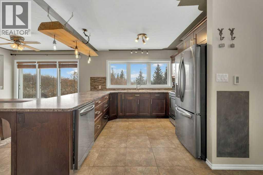 422041 Range Road 25, Rural Ponoka County, Alberta  T0C 0M0 - Photo 10 - A2291195