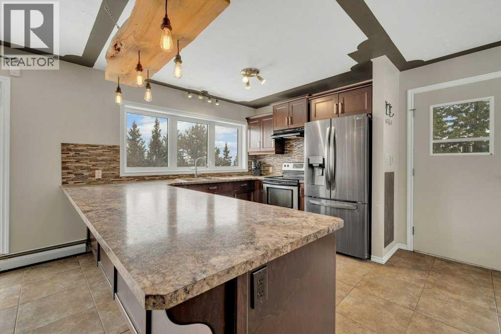 422041 Range Road 25, Rural Ponoka County, Alberta  T0C 0M0 - Photo 8 - A2291195