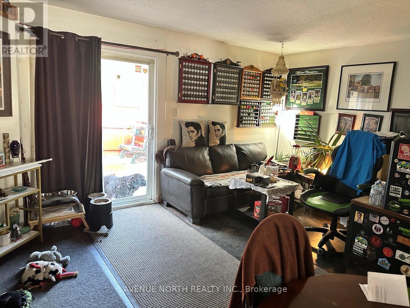 20 - 1448 Foxwall Street, Ottawa, Ontario  K1B 5J5 - Photo 4 - X12857406