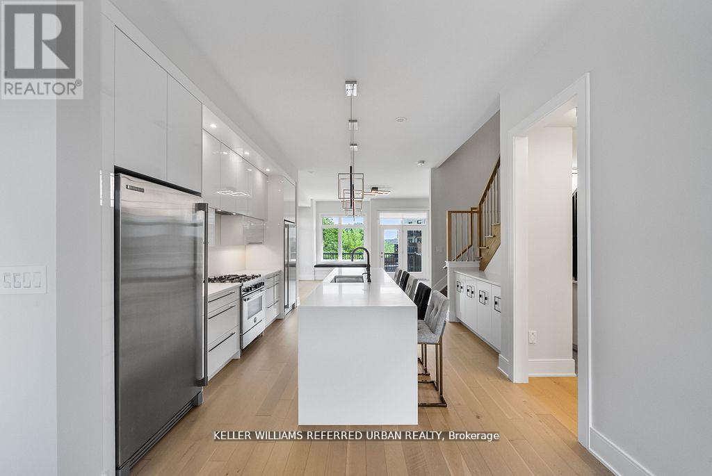 147 Lebovic Campus Drive, Vaughan, Ontario  L6A 5A1 - Photo 12 - N12655536