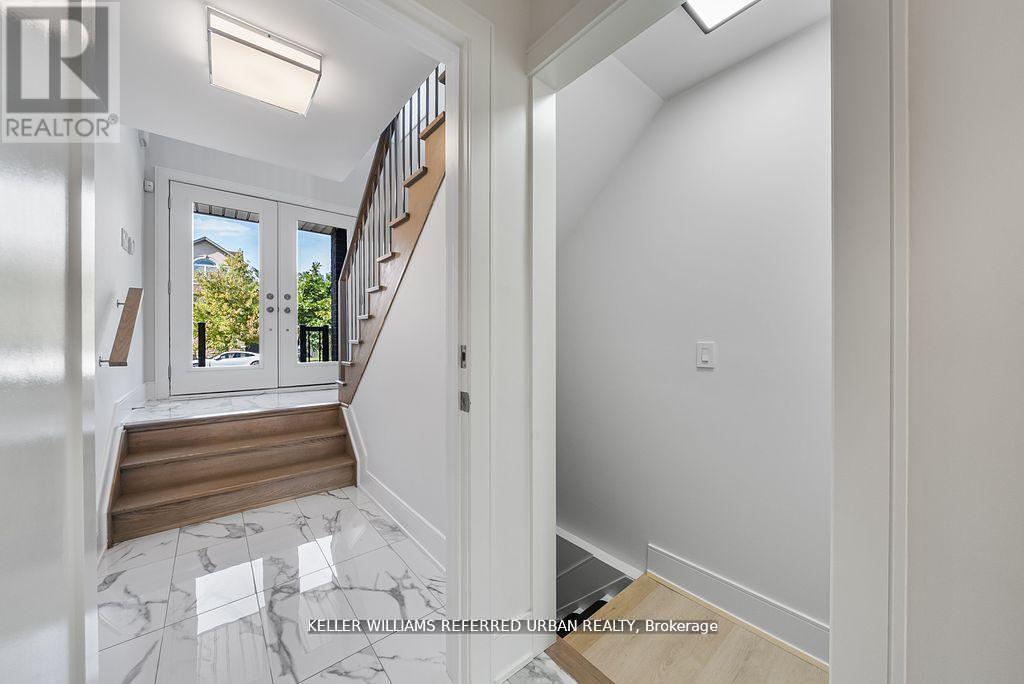 147 Lebovic Campus Drive, Vaughan, Ontario  L6A 5A1 - Photo 5 - N12655536