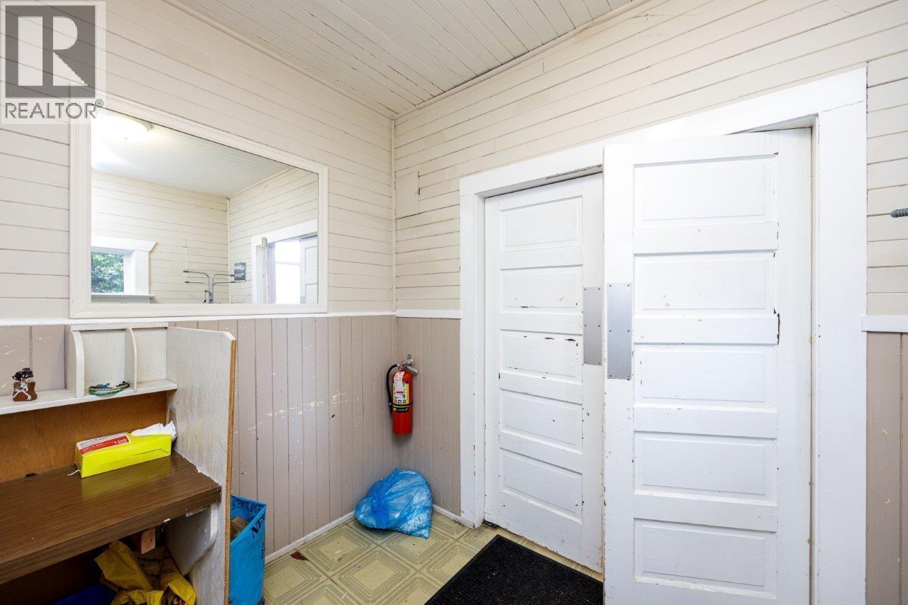 131 E Kings Road, North Vancouver, British Columbia  V7N 1H4 - Photo 33 - R3097196